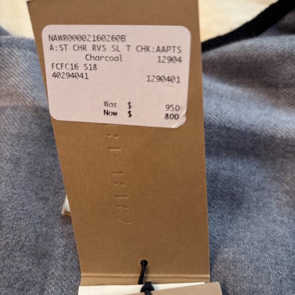 NWT Burberry Charcoal Plaid Cape/Wrap - Picture 5 of 7